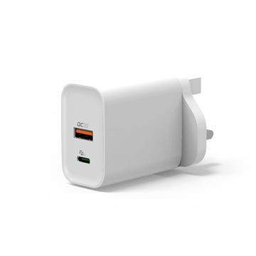 Trending selling 30W PD3.0 PPS GaN mobile phone charger for newest usb c phone and tablets