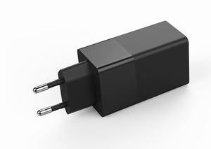 GAN 65W PD charger 